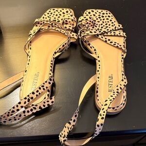 JustFab Black and Tan Strappy Sandals